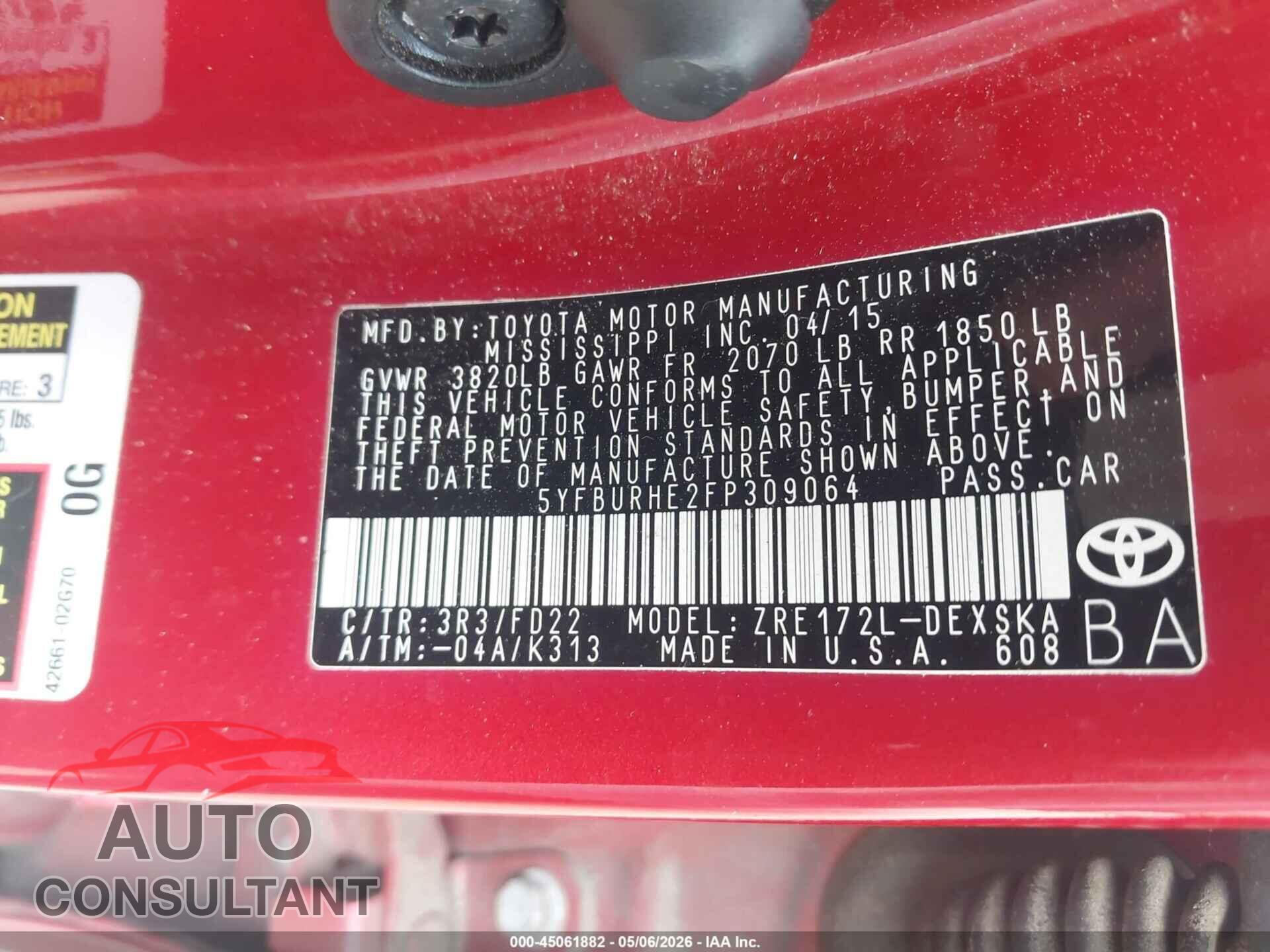 TOYOTA COROLLA 2015 - 5YFBURHE2FP309064