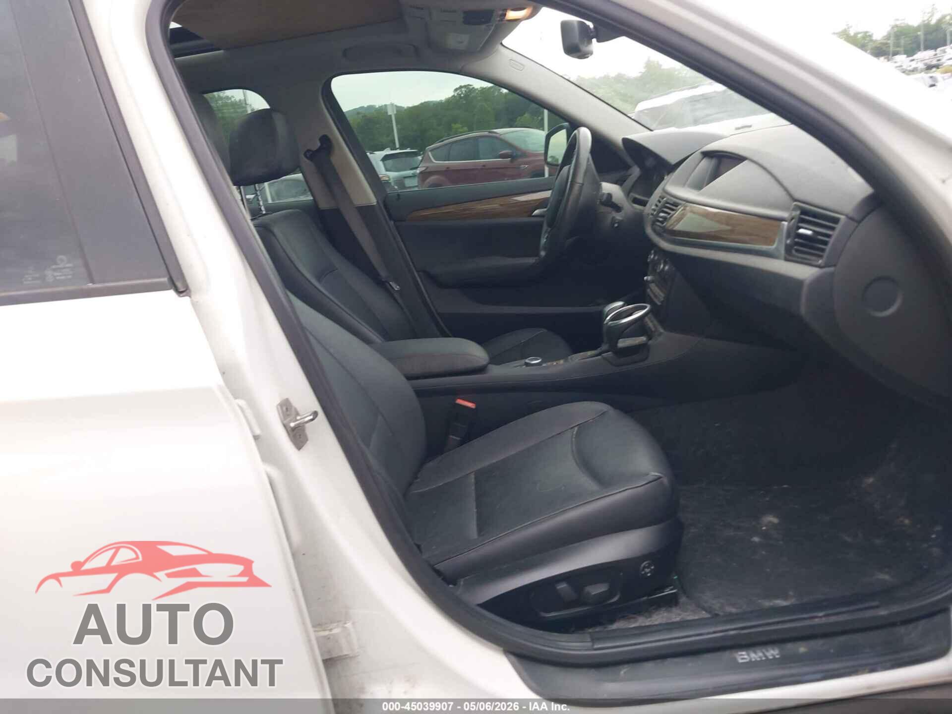 BMW X1 2015 - WBAVM5C52FVV95344
