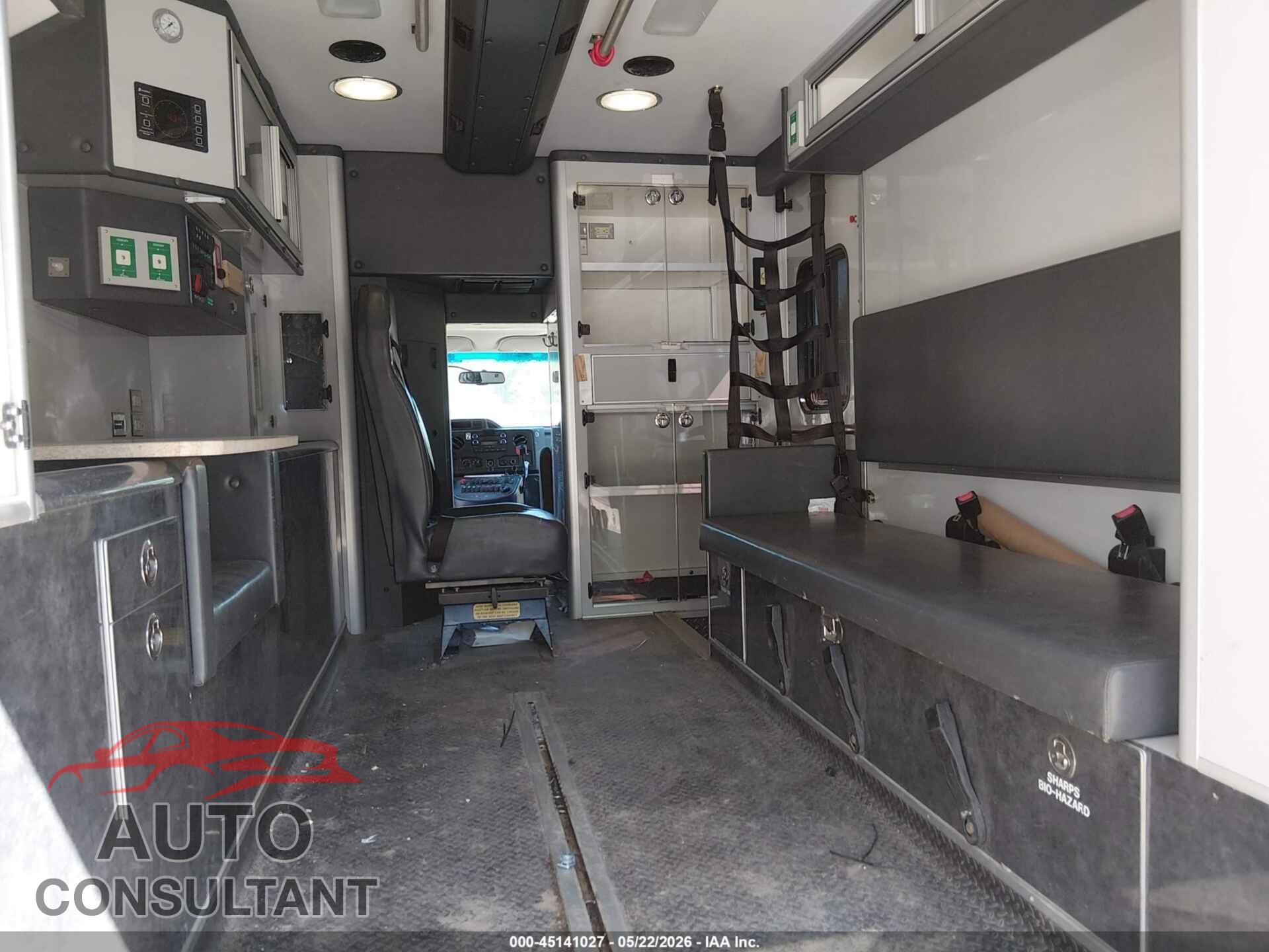 FORD E-450 CUTAWAY 2019 - 1FDXE4FS1KDC01431