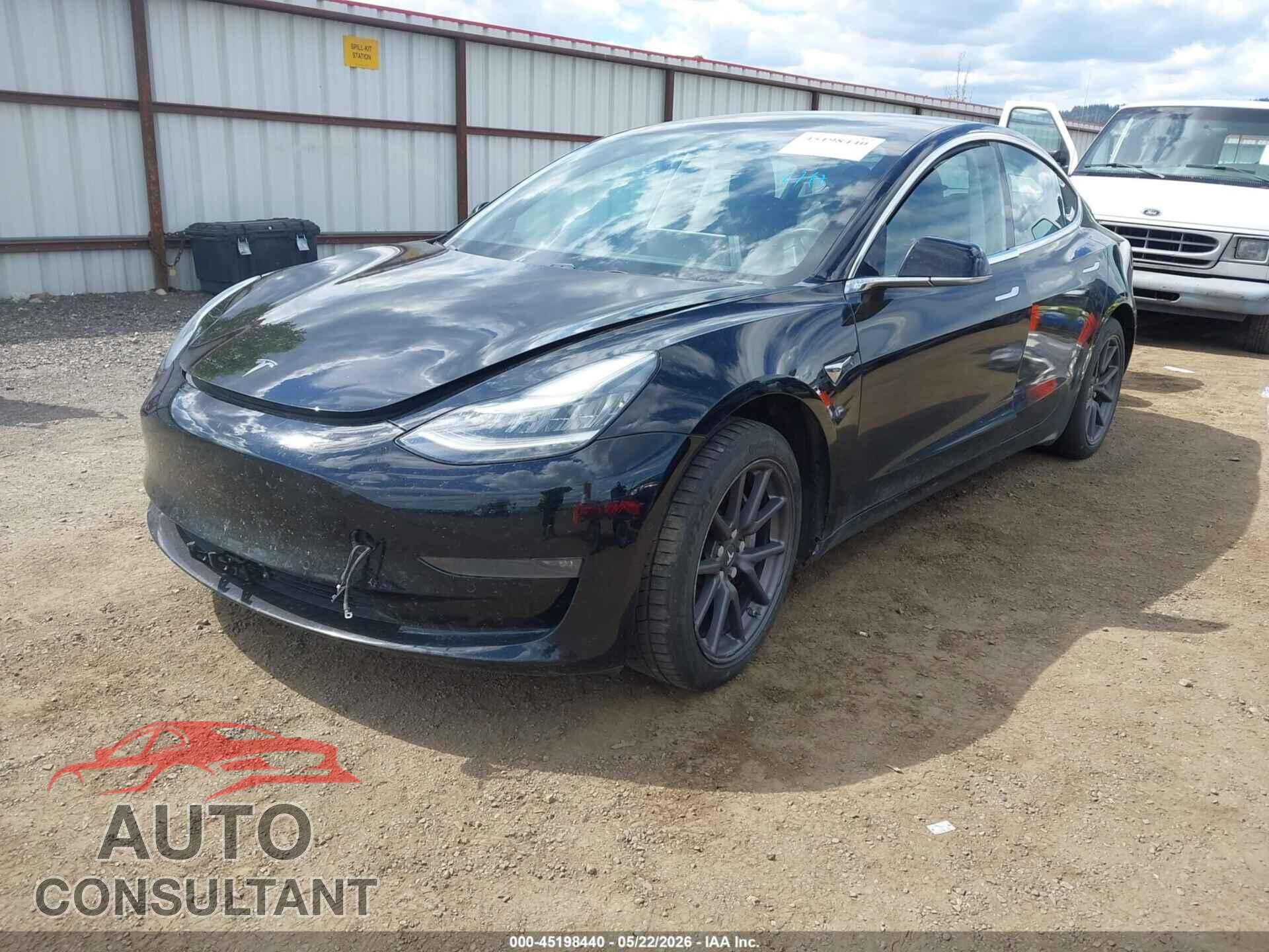 TESLA MODEL 3 2018 - 5YJ3E1EB2JF073288