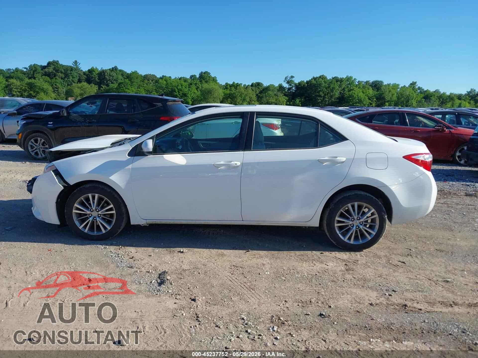 TOYOTA COROLLA 2015 - 2T1BURHEXFC330227