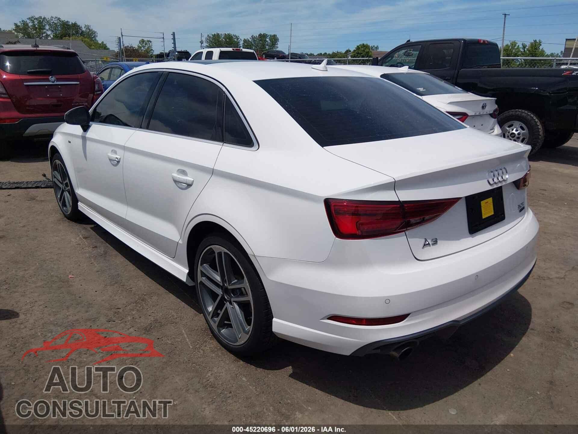 AUDI A3 2017 - WAUJ8GFF5H1009538