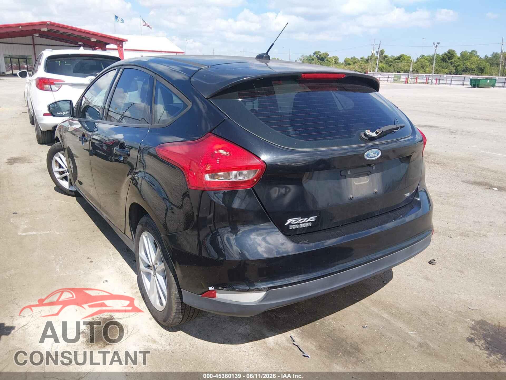 FORD FOCUS 2017 - 1FADP3K27HL225626