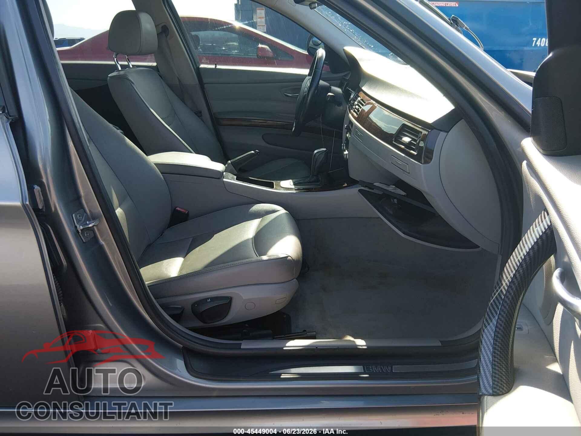 BMW 328I 2011 - WBAPH5C51BA444350