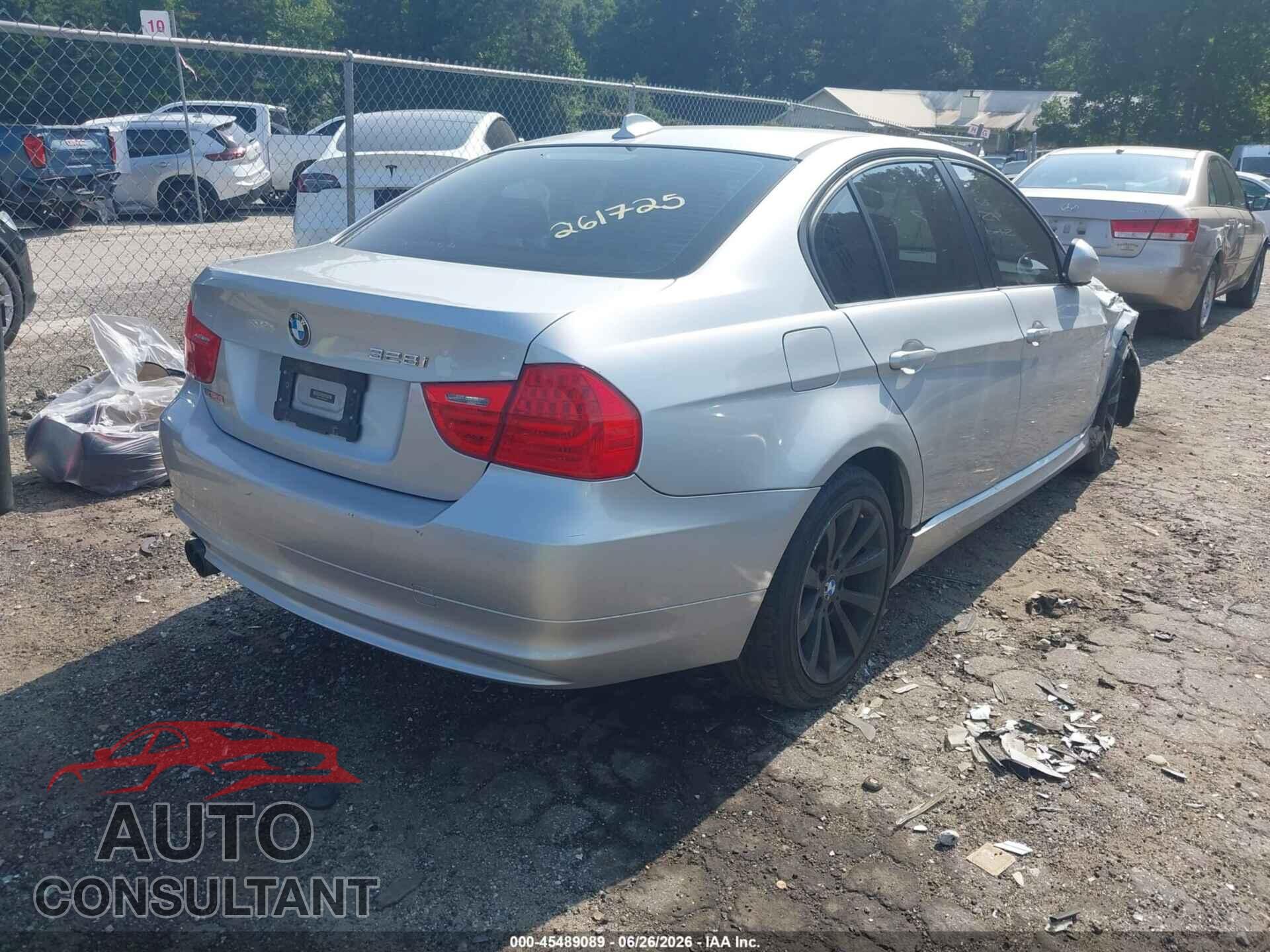 BMW 328I 2011 - WBAPK7C52BF086241