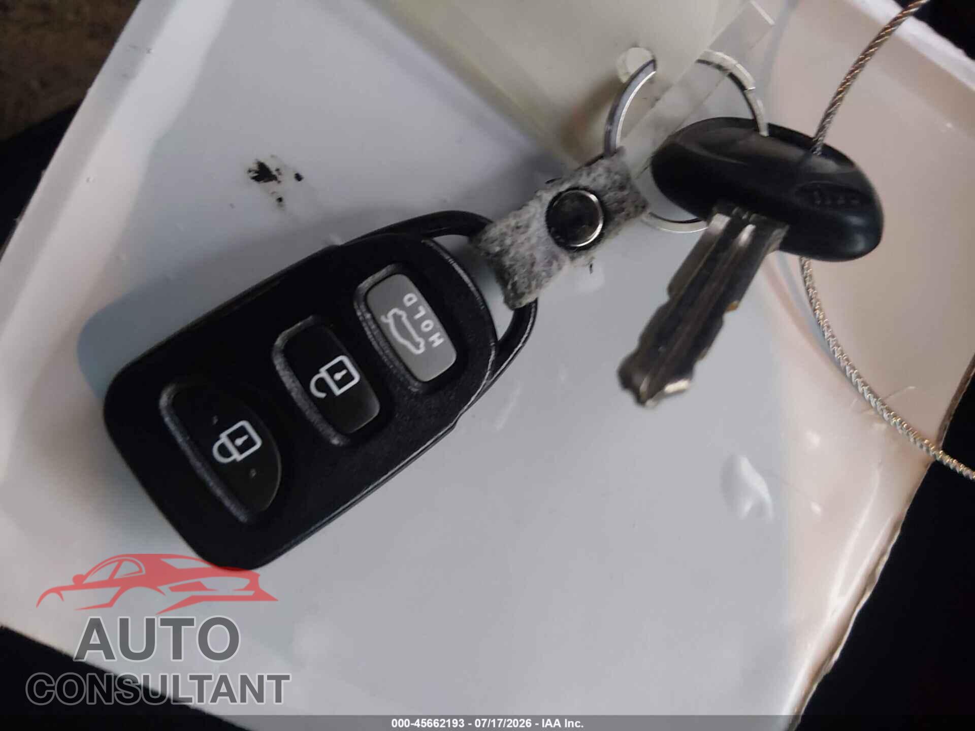 HYUNDAI ELANTRA 2011 - 5NPDH4AE9BH059405
