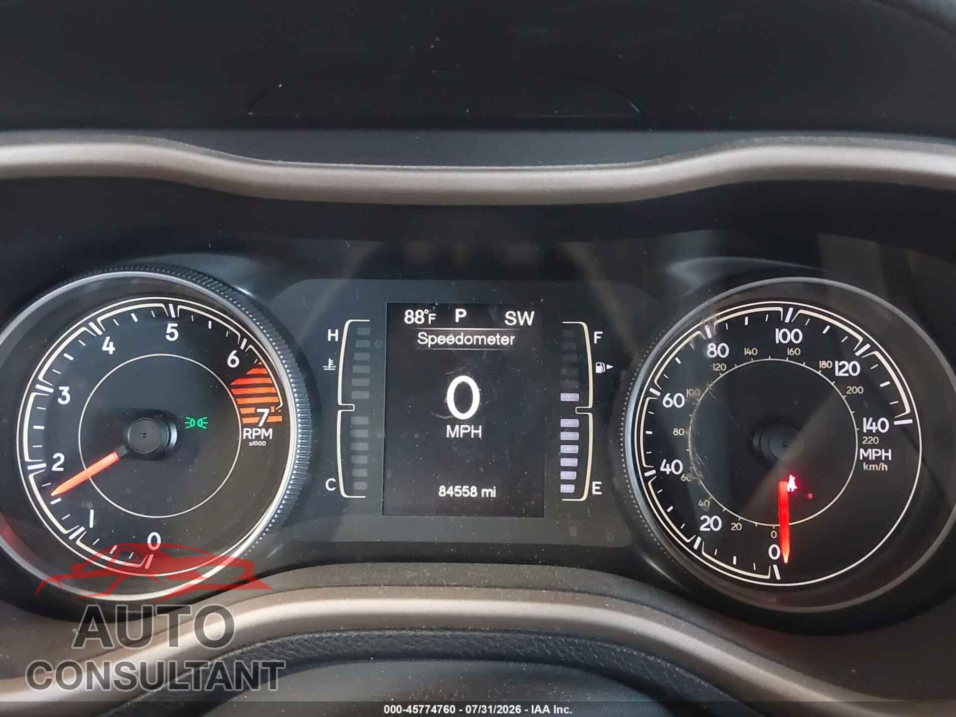 JEEP CHEROKEE 2018 - 1C4PJMCB4JD528523