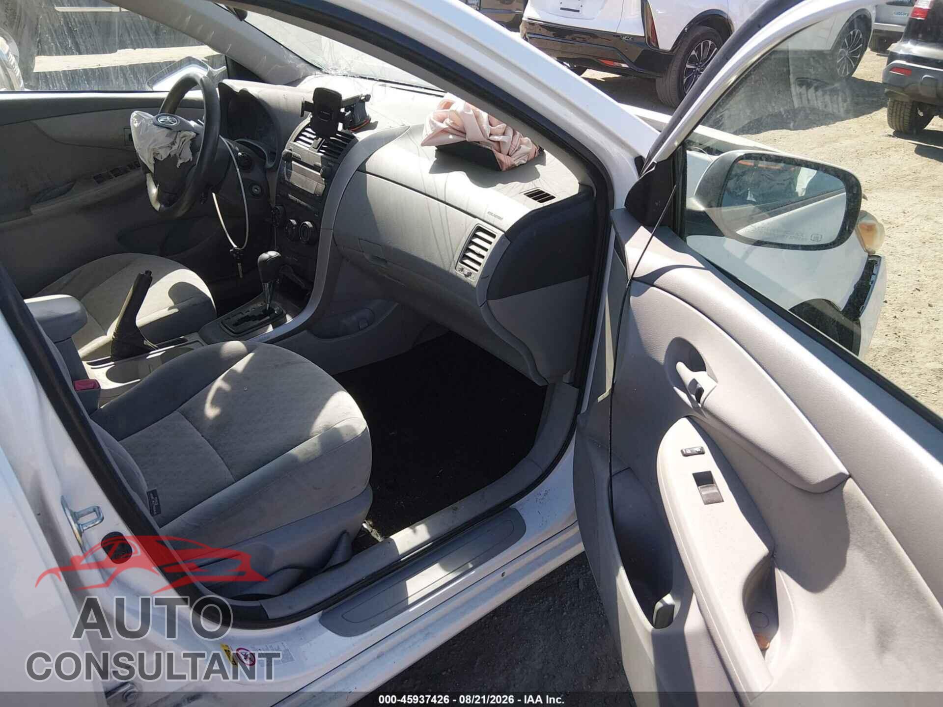 TOYOTA COROLLA 2009 - JTDBL40E499075618