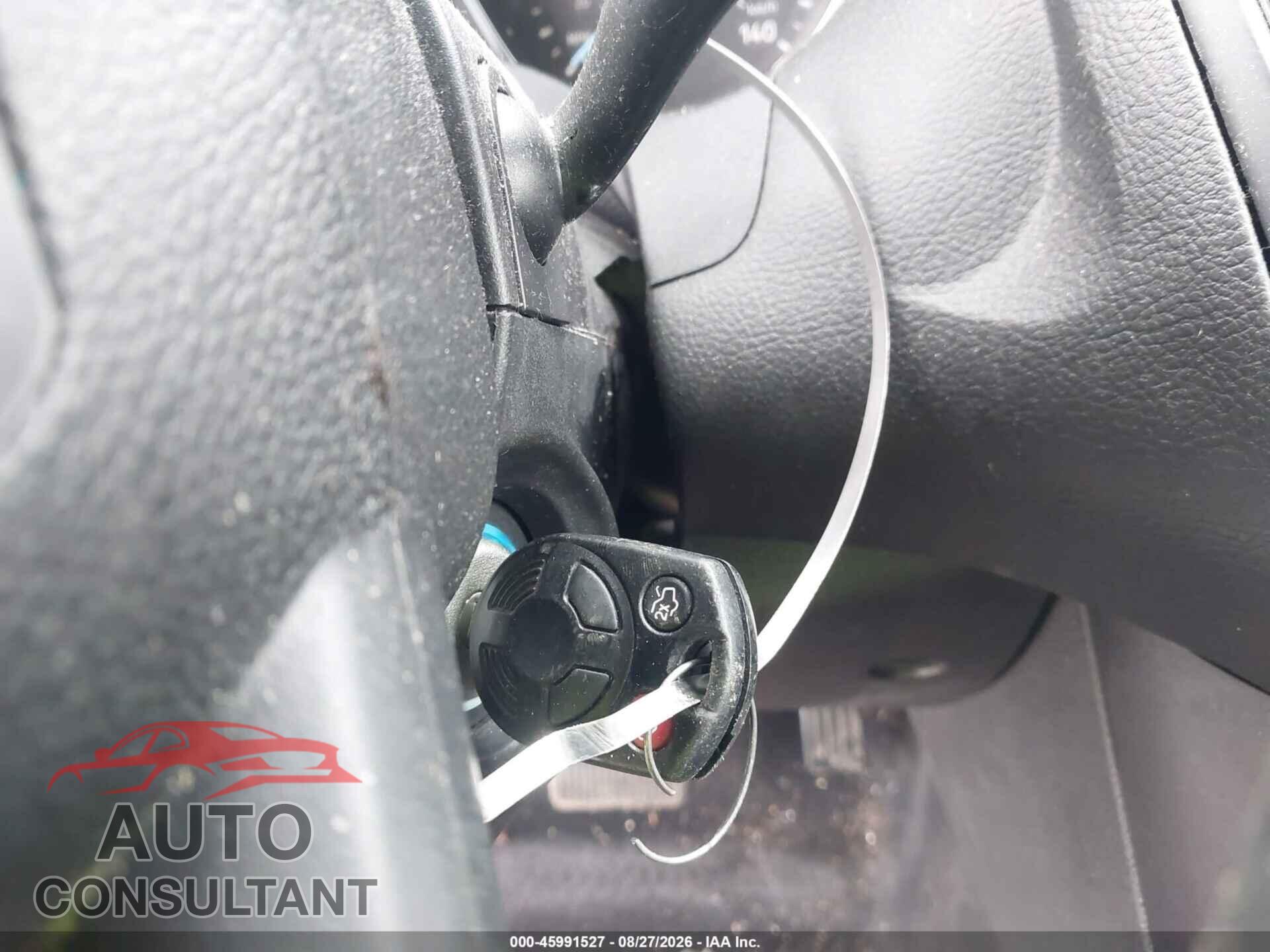 FORD FOCUS 2018 - 1FADP3E24JL298468