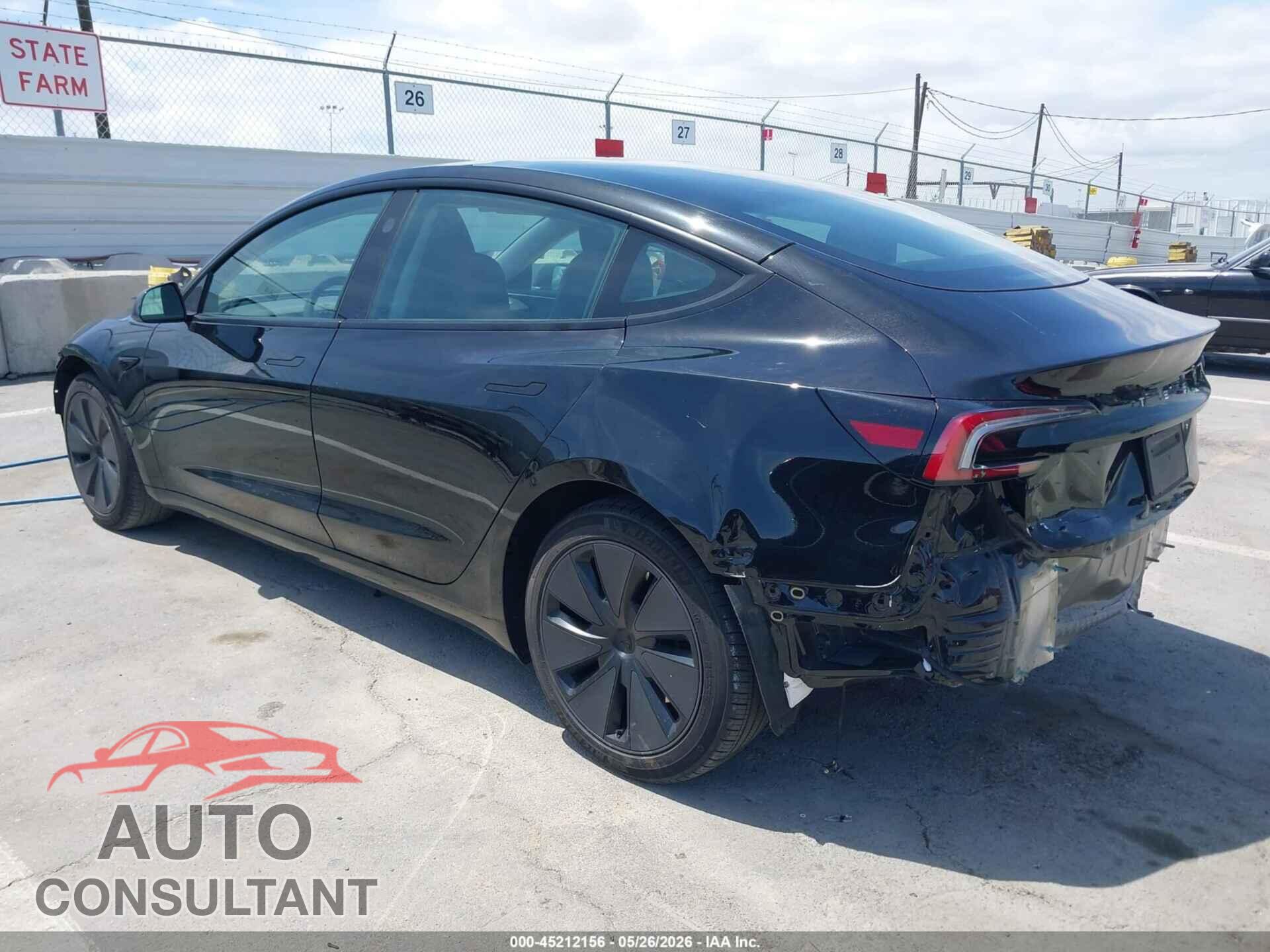 TESLA MODEL 3 2024 - 5YJ3E1EA9RF766037
