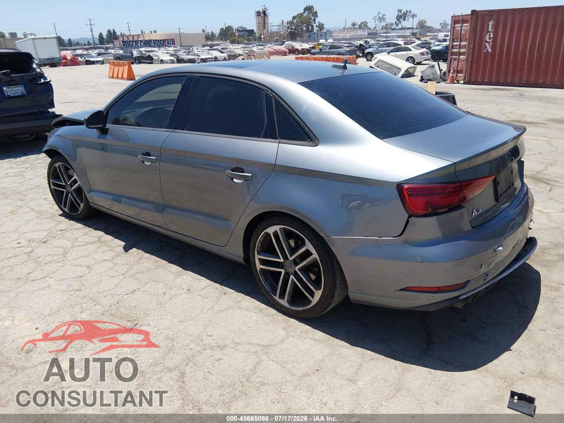 AUDI A3 2017 - WAUAUGFF1H1026882