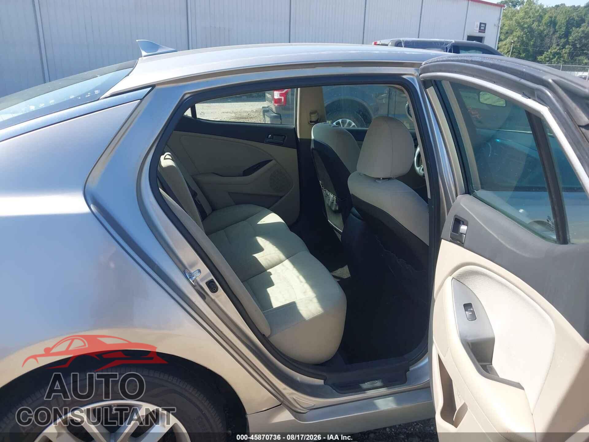 KIA OPTIMA 2012 - 5XXGM4A76CG054556