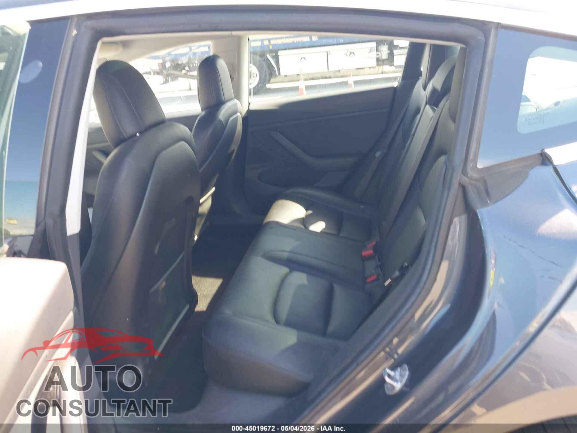TESLA MODEL 3 2019 - 5YJ3E1EA1KF480320
