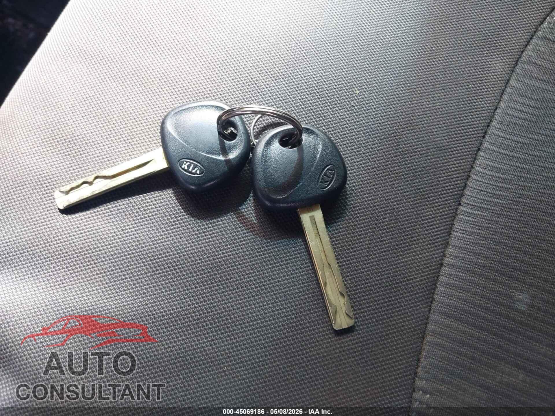 KIA RIO 2013 - KNADM4A36D6224993