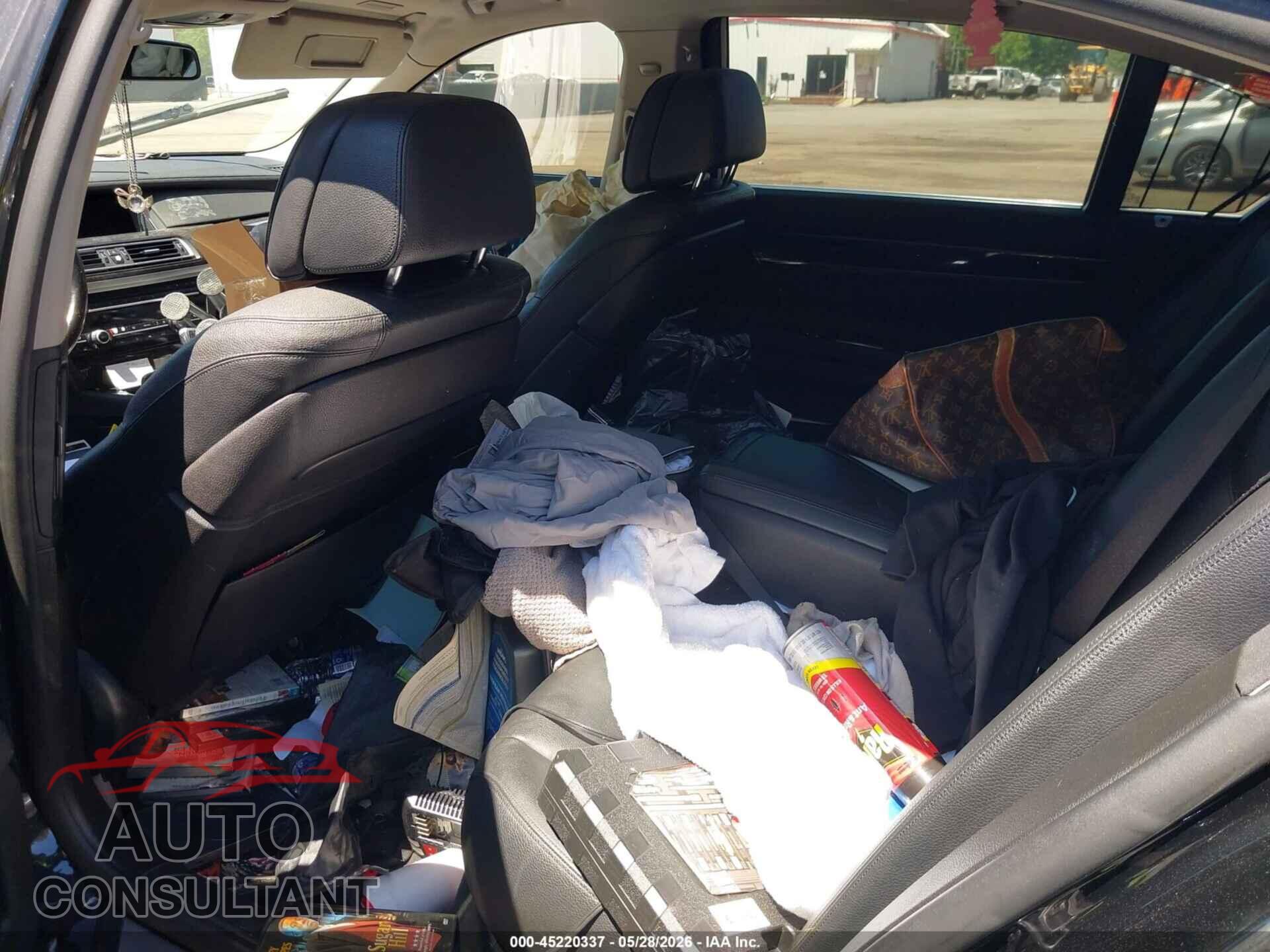 BMW 740LI 2013 - WBAYF4C51DDE23863