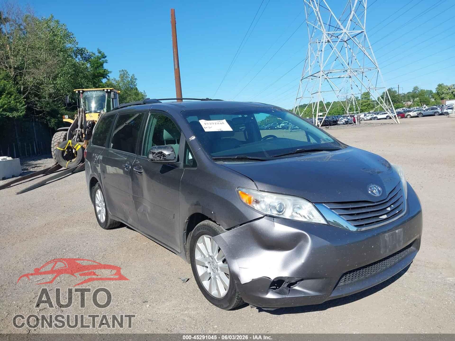 TOYOTA SIENNA 2015 - 5TDDK3DC2FS116842