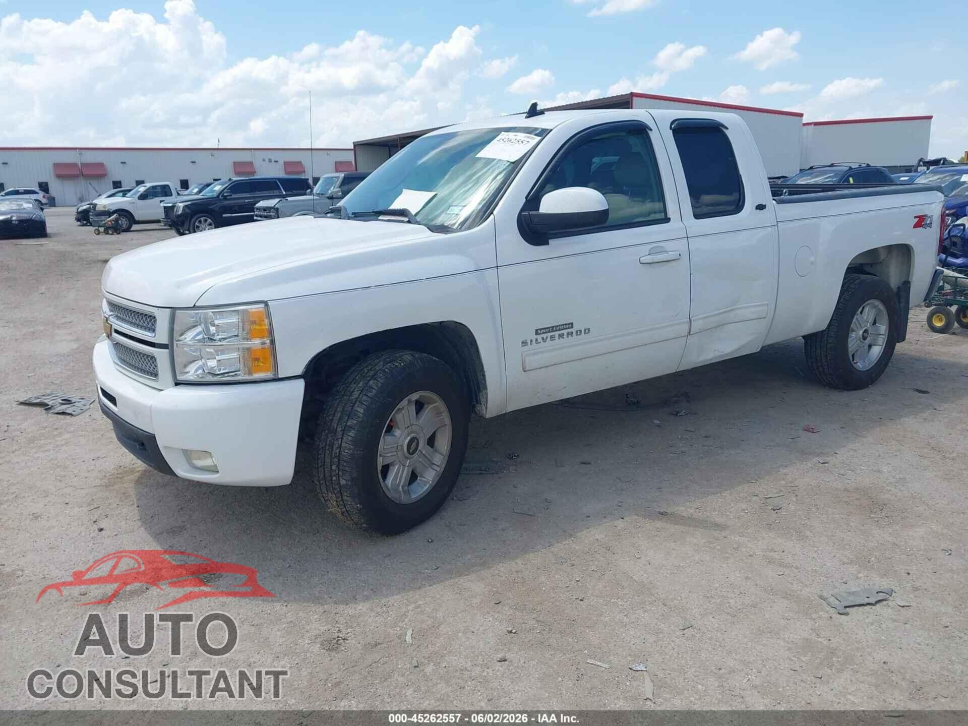 CHEVROLET SILVERADO 1500 2012 - 1GCRKTE77CZ131497