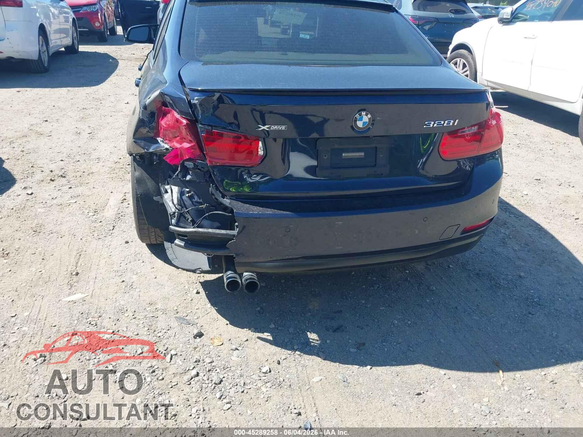 BMW 328I 2015 - WBA3B5G55FNS17722