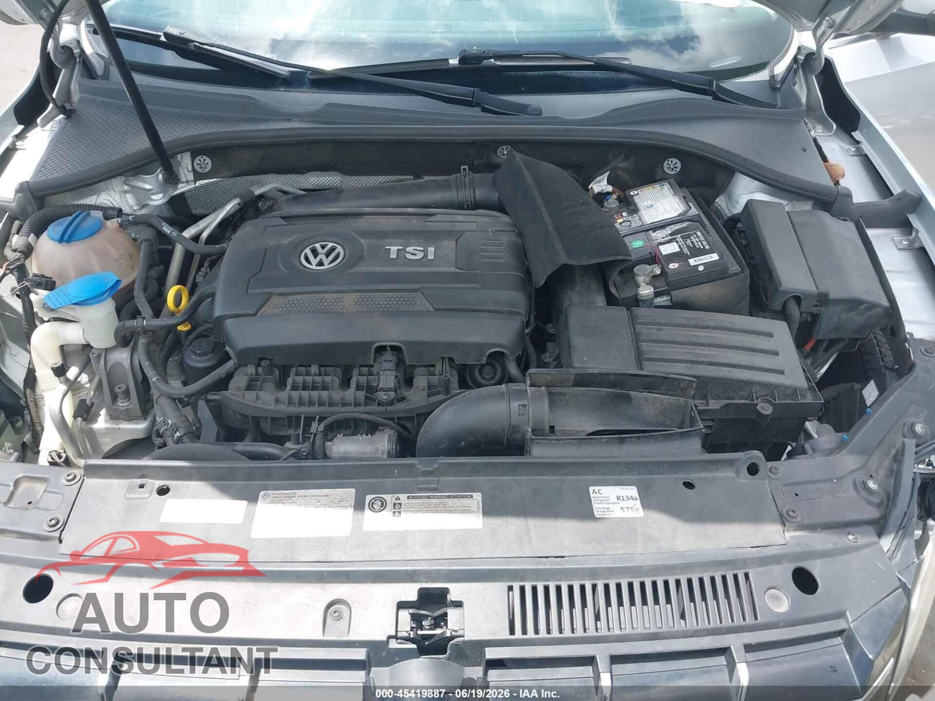 VOLKSWAGEN PASSAT 2014 - 1VWCS7A30EC064101