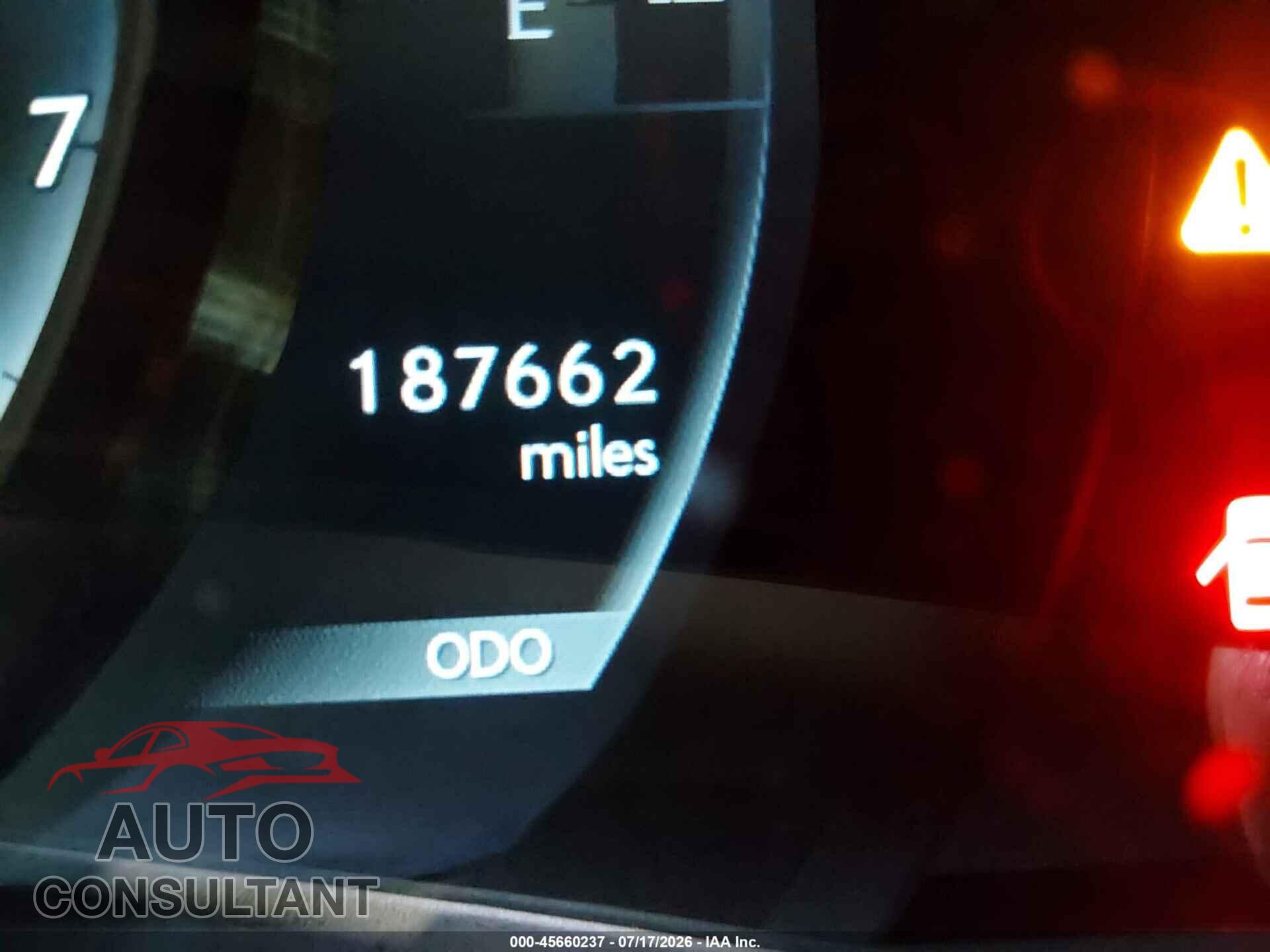 LEXUS IS 350 2017 - JTHCE1D23H5013760