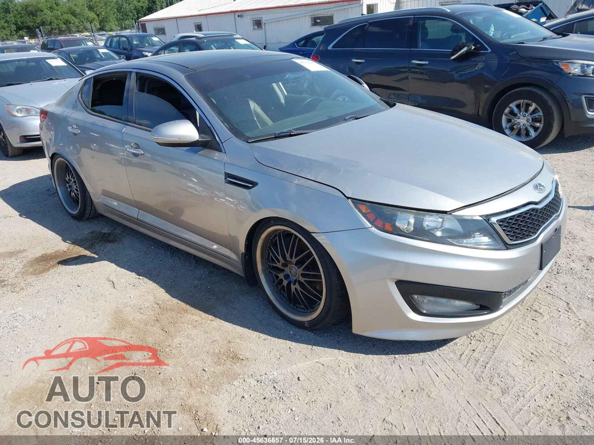 KIA OPTIMA 2013 - 5XXGR4A62DG236815