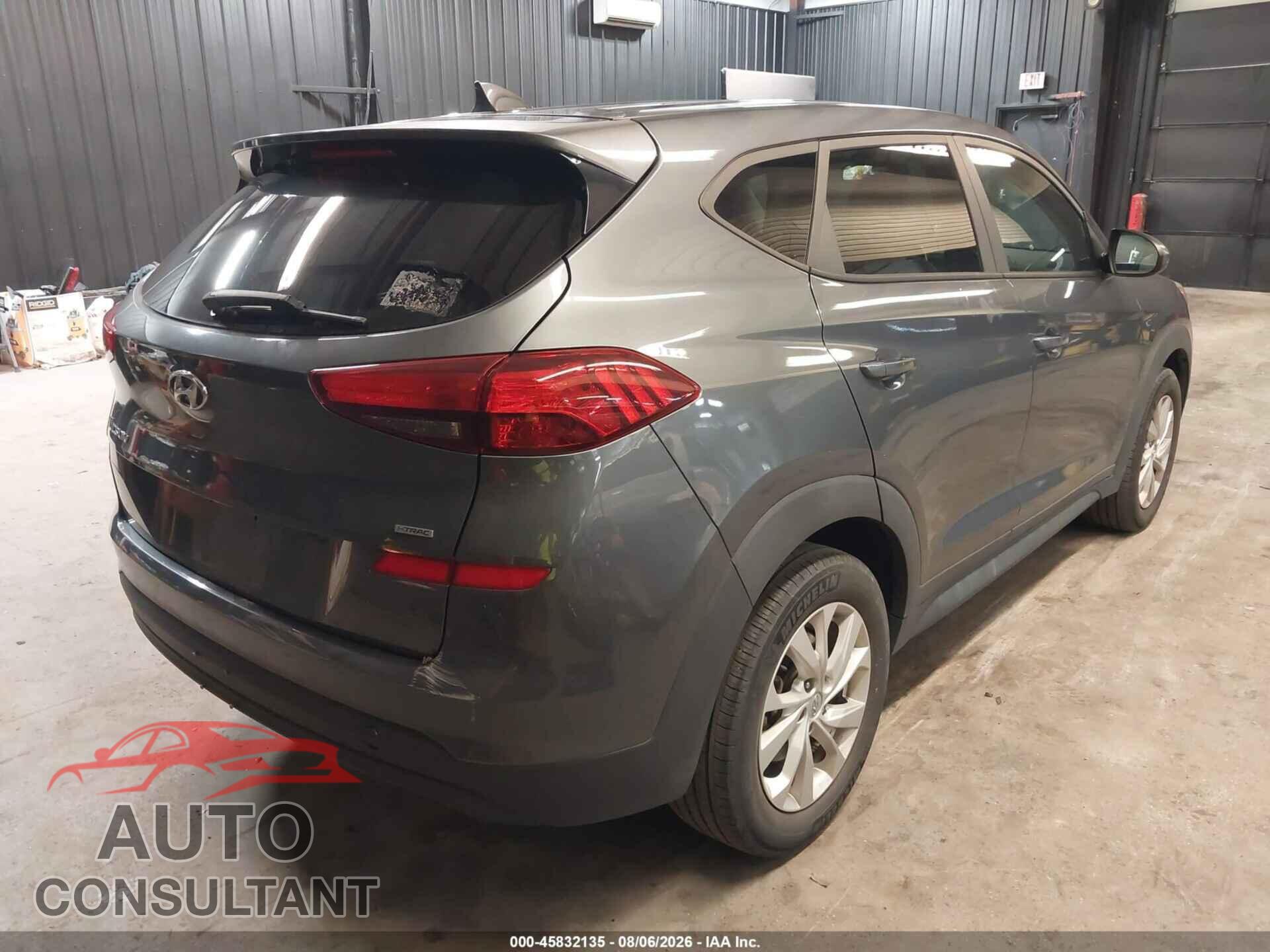 HYUNDAI TUCSON 2019 - KM8J2CA42KU988956