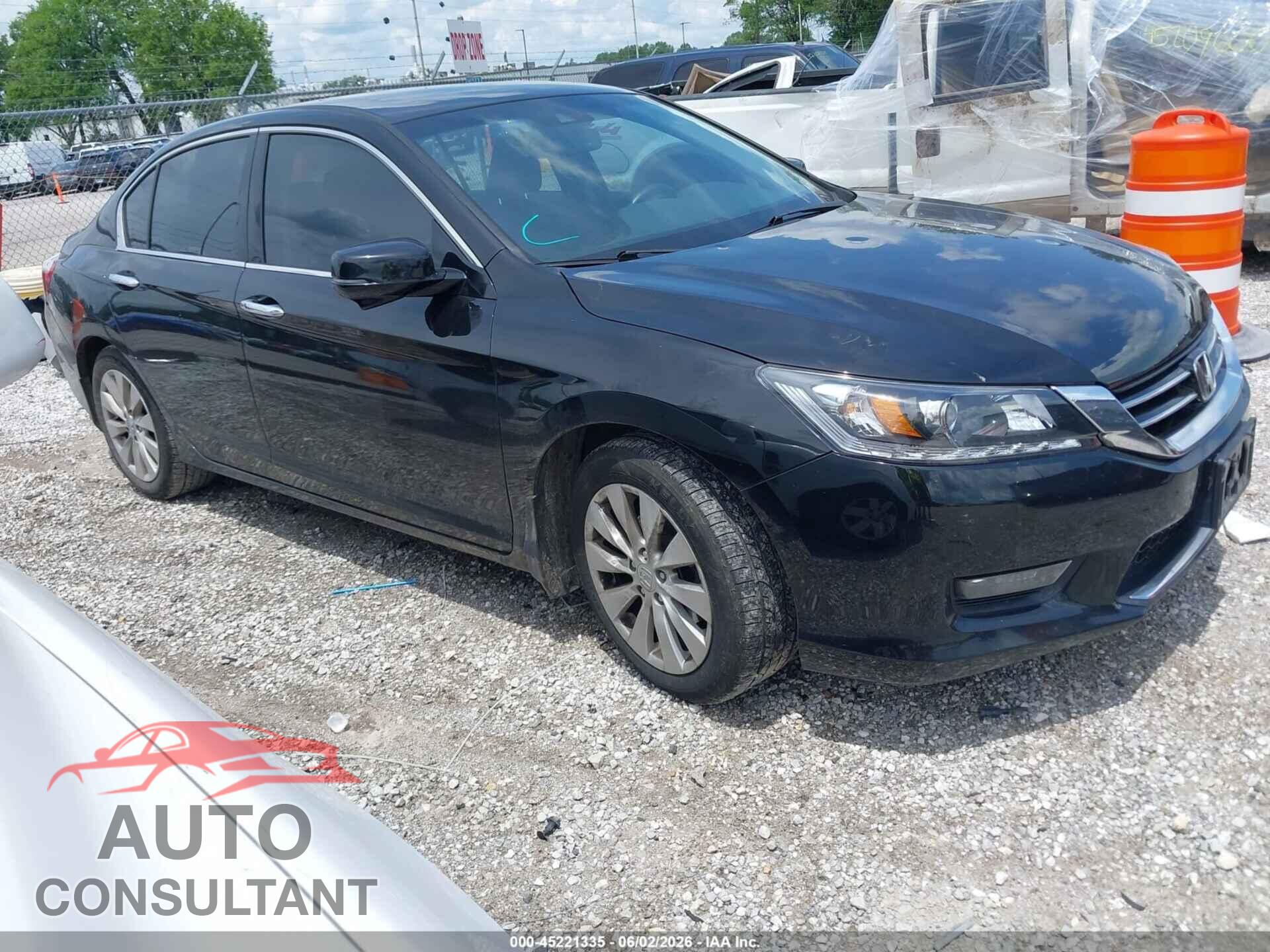 HONDA ACCORD 2015 - 1HGCR3F85FA006513