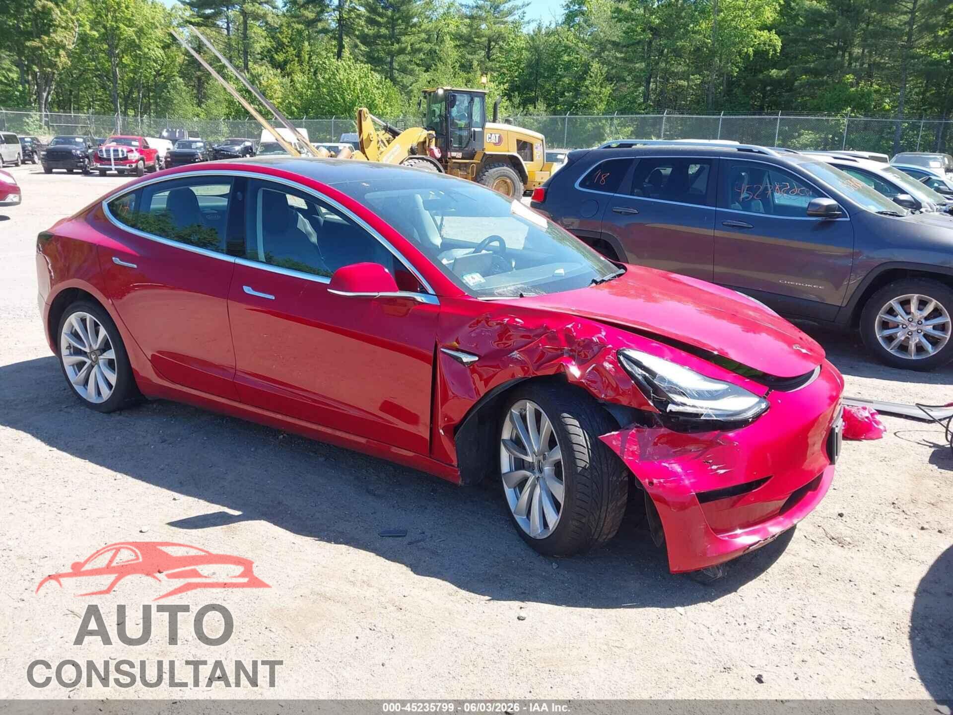 TESLA MODEL 3 2018 - 5YJ3E1EB0JF065397