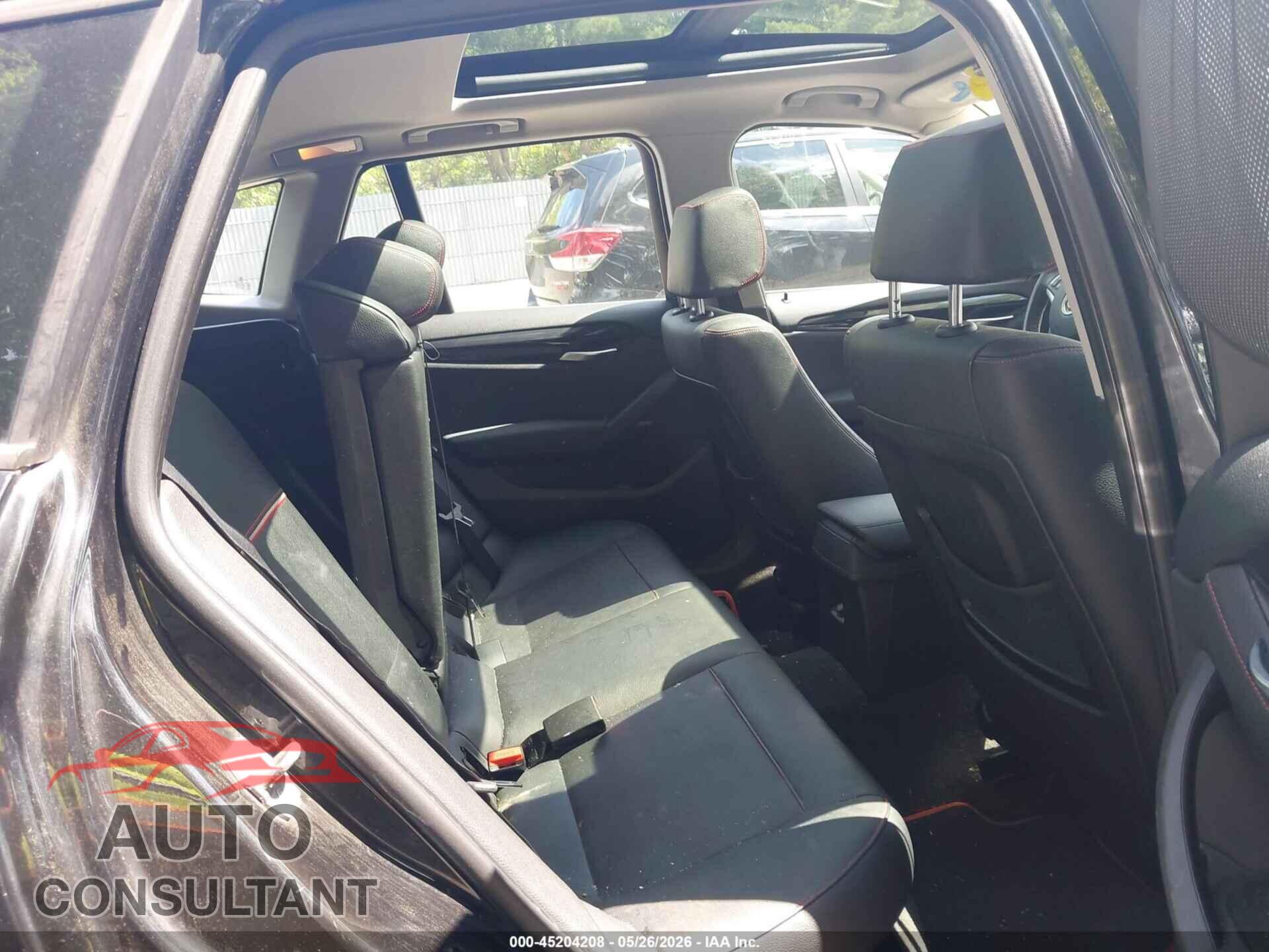 BMW X1 2013 - WBAVL1C57DVR87079