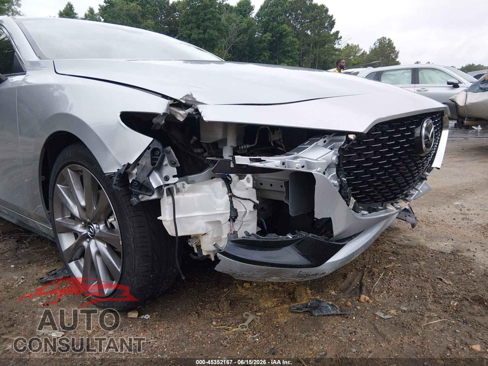 MAZDA MAZDA3 2019 - 3MZBPADL5KM105936