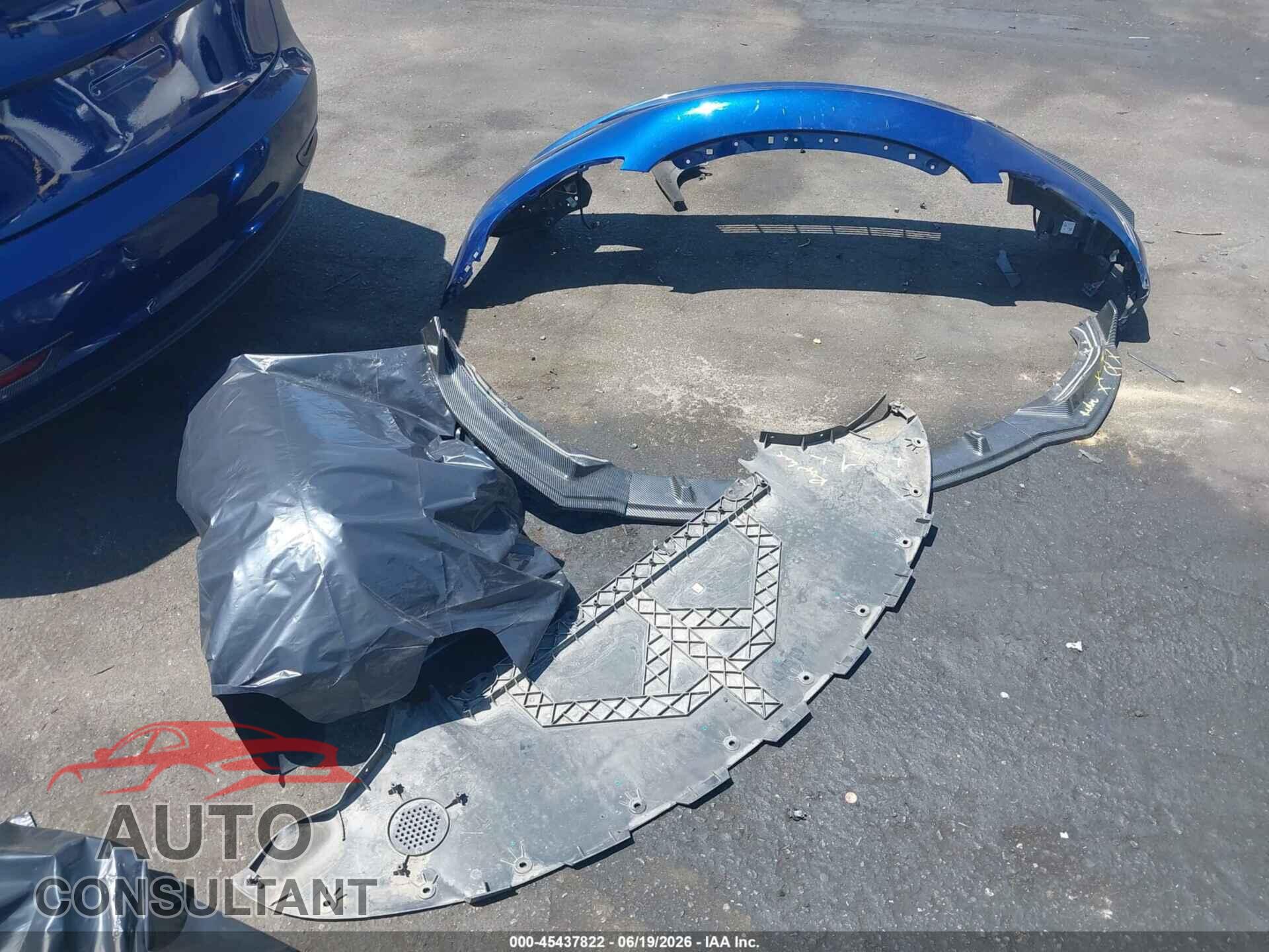 TESLA MODEL 3 2018 - 5YJ3E1EB6JF136022