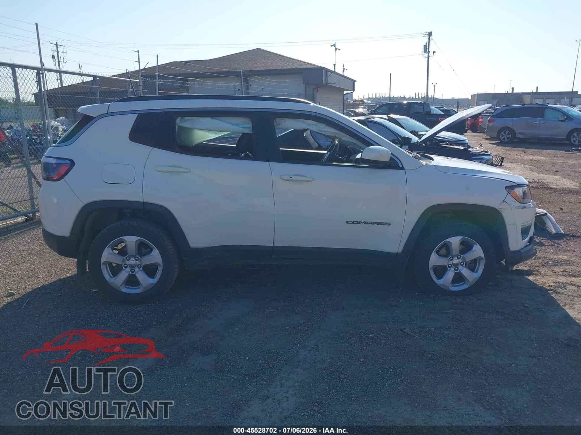 JEEP COMPASS 2019 - 3C4NJDBB8KT741933