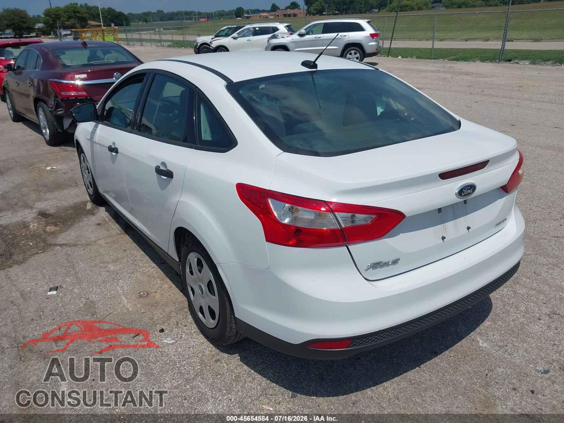 FORD FOCUS 2014 - 1FADP3E28EL208969