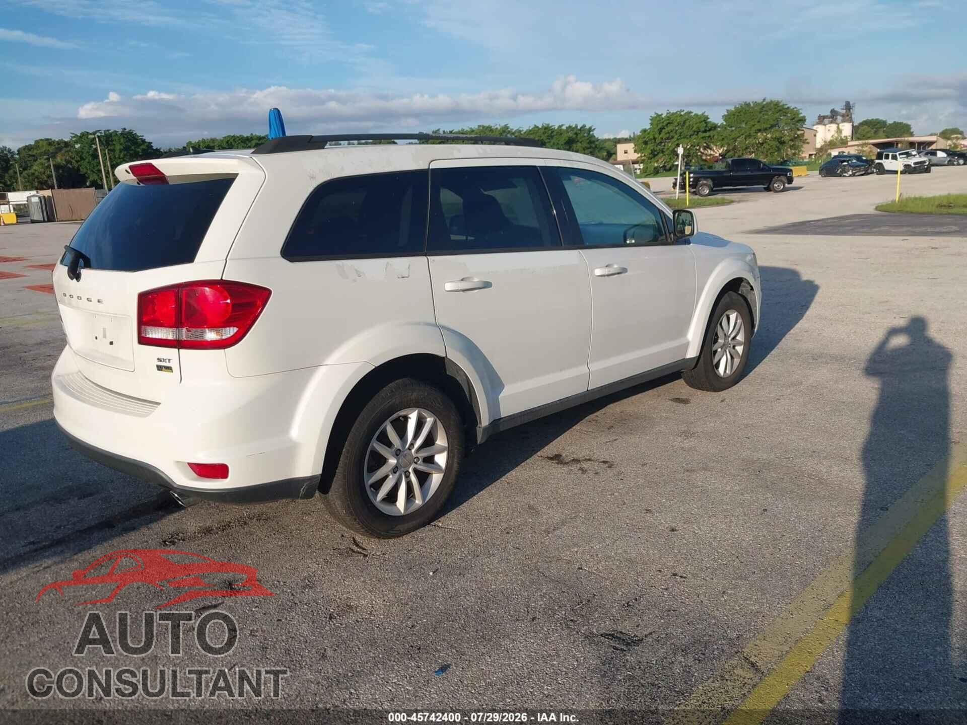 DODGE JOURNEY 2017 - 3C4PDCBG3HT572659