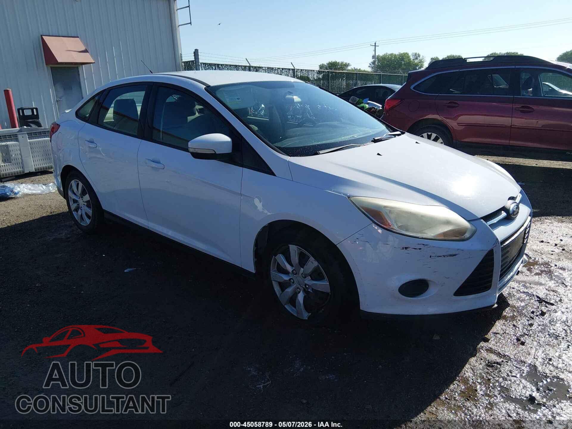 FORD FOCUS 2013 - 1FADP3F27DL364045