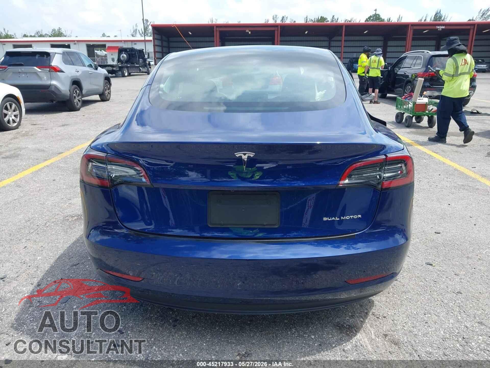 TESLA MODEL 3 2020 - 5YJ3E1EBXLF648028