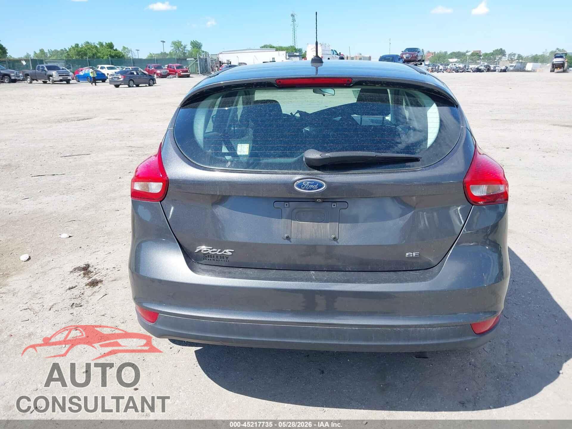 FORD FOCUS 2015 - 1FADP3K23FL273685