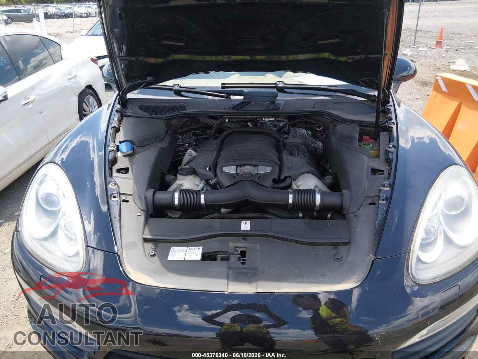 PORSCHE CAYENNE 2012 - WP1AB2A28CLA40337