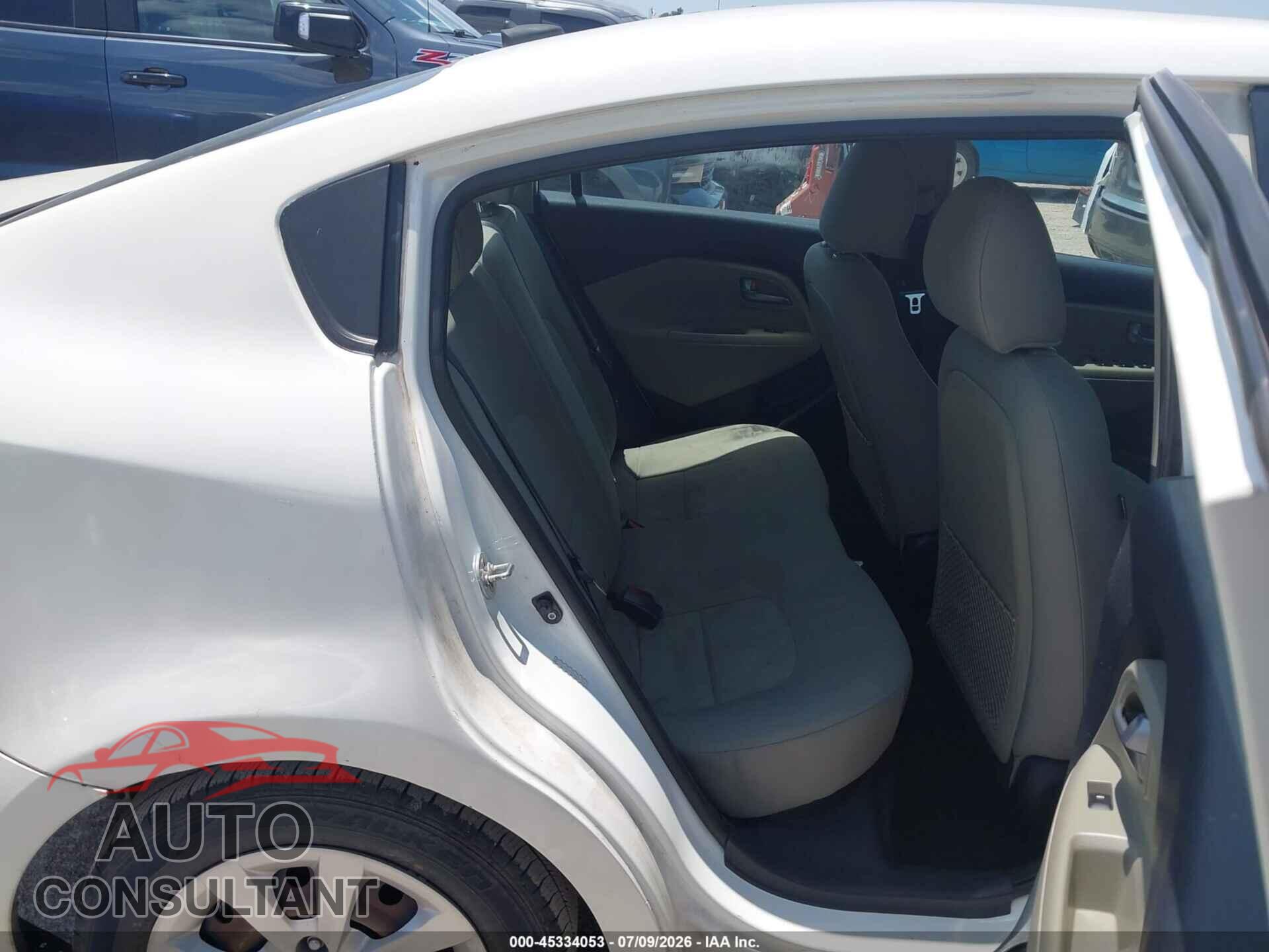 KIA RIO 2016 - KNADM4A32G6577364