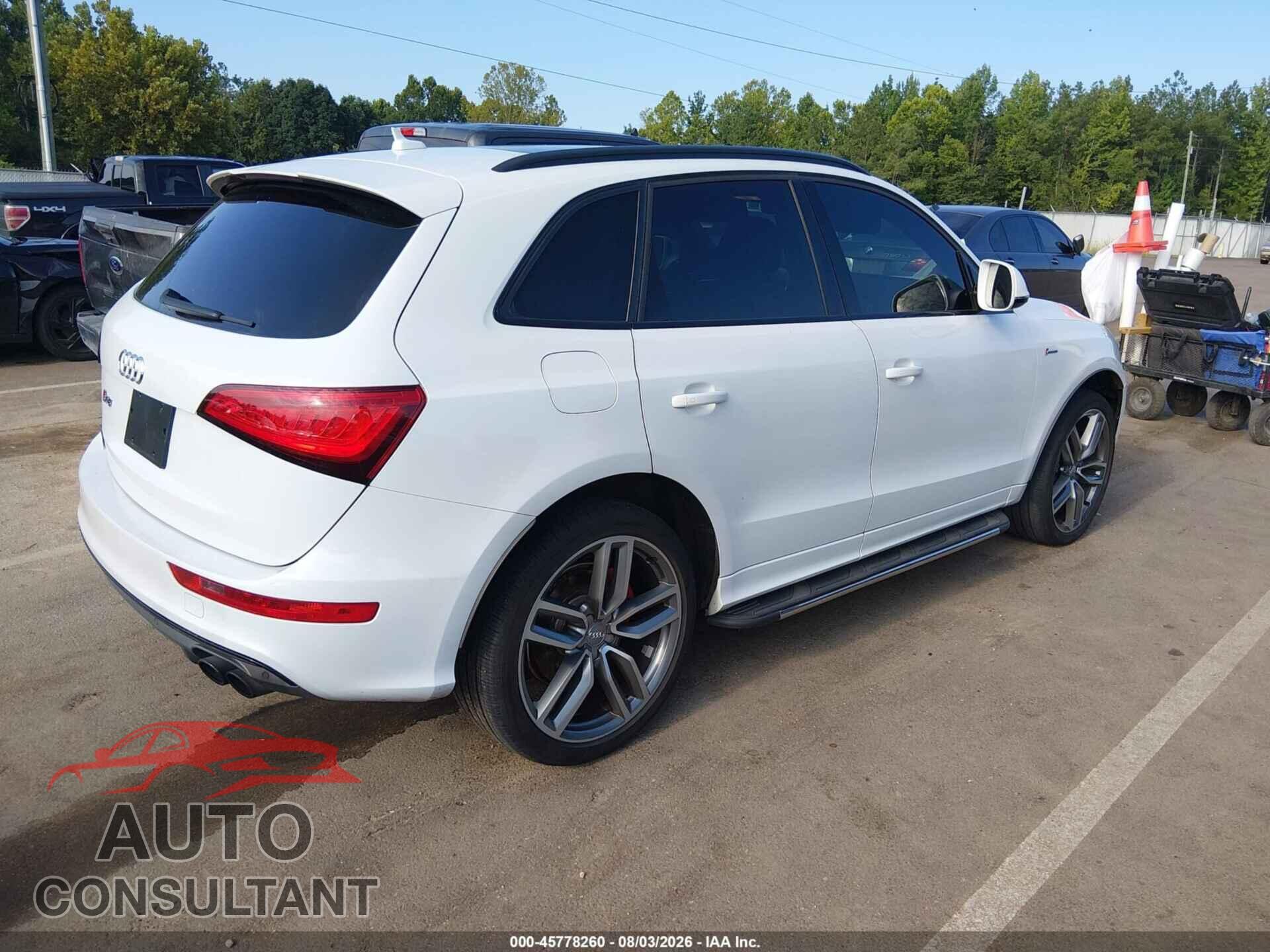 AUDI SQ5 2016 - WA1CCAFP0GA074239