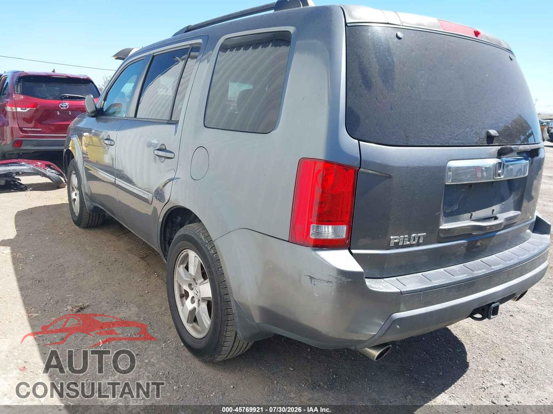 HONDA PILOT 2011 - 5FNYF3H40BB003267