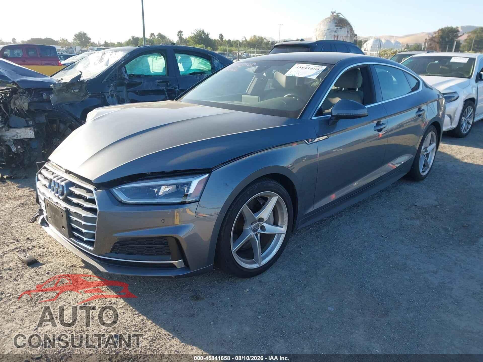 AUDI A5 2019 - WAUENCF52KA070685