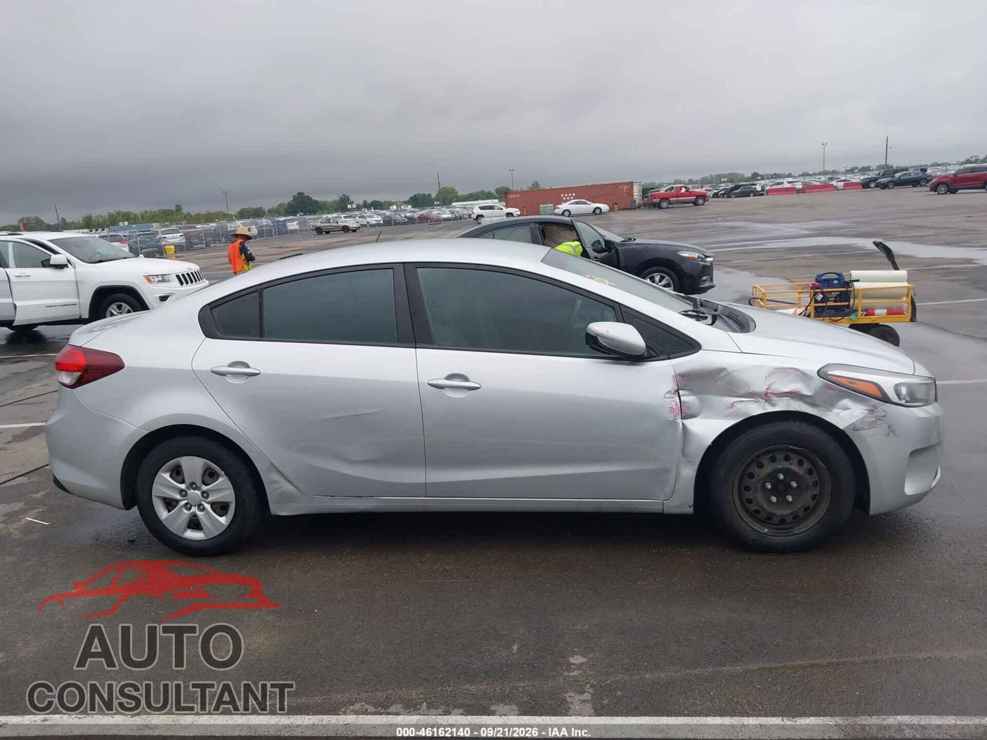 KIA FORTE 2017 - 3KPFK4A71HE048598