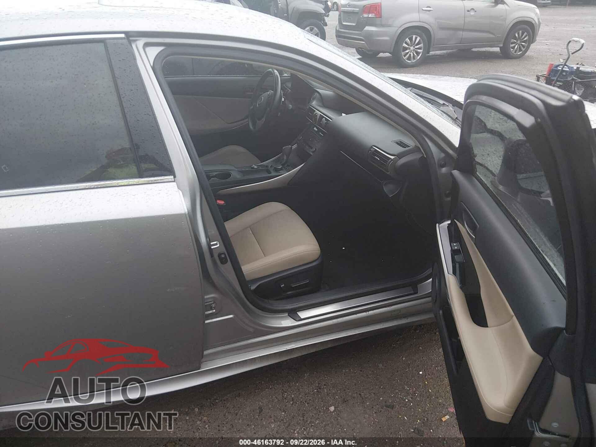 LEXUS IS 300 2019 - JTHBA1D21K5098385