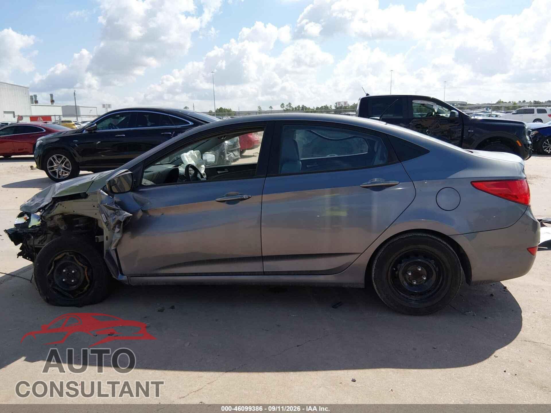 HYUNDAI ACCENT 2015 - KMHCT4AE5FU795114