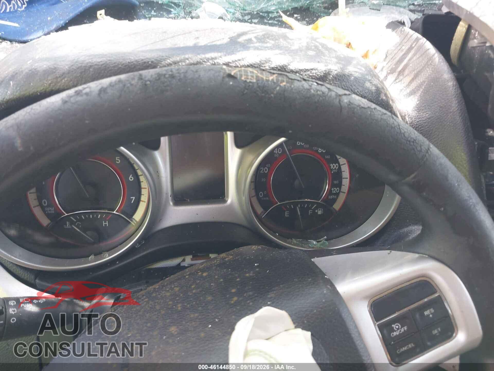 DODGE JOURNEY 2013 - 3C4PDCDG2DT675899