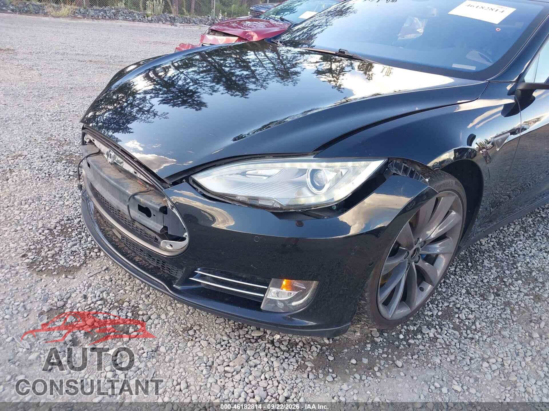 TESLA MODEL S 2015 - 5YJSA1V44FF097964
