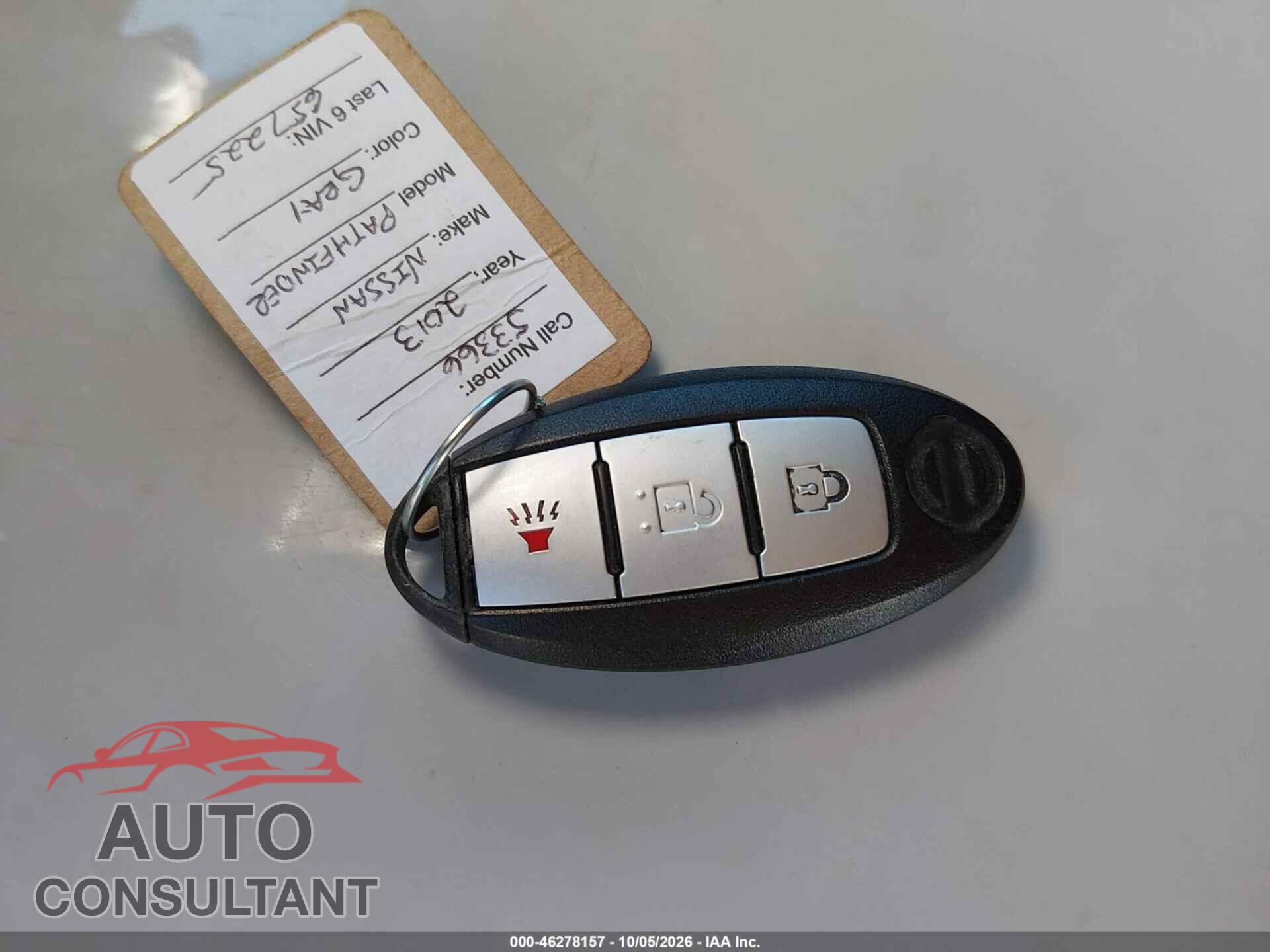 NISSAN PATHFINDER 2013 - 5N1AR2MM4DC657225
