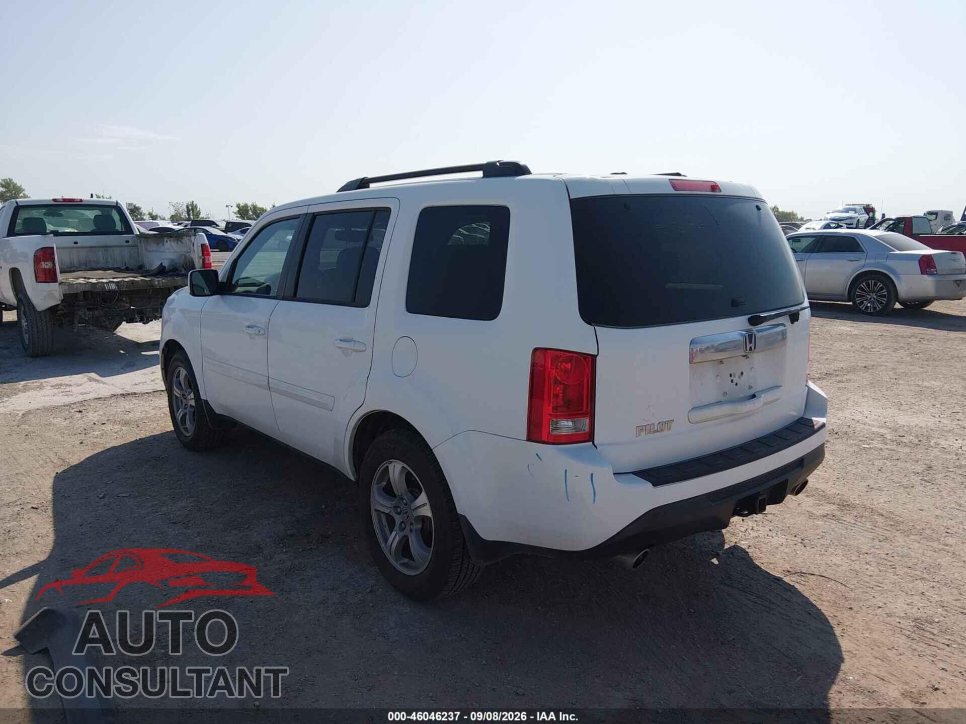 HONDA PILOT 2014 - 5FNYF3H63EB011594