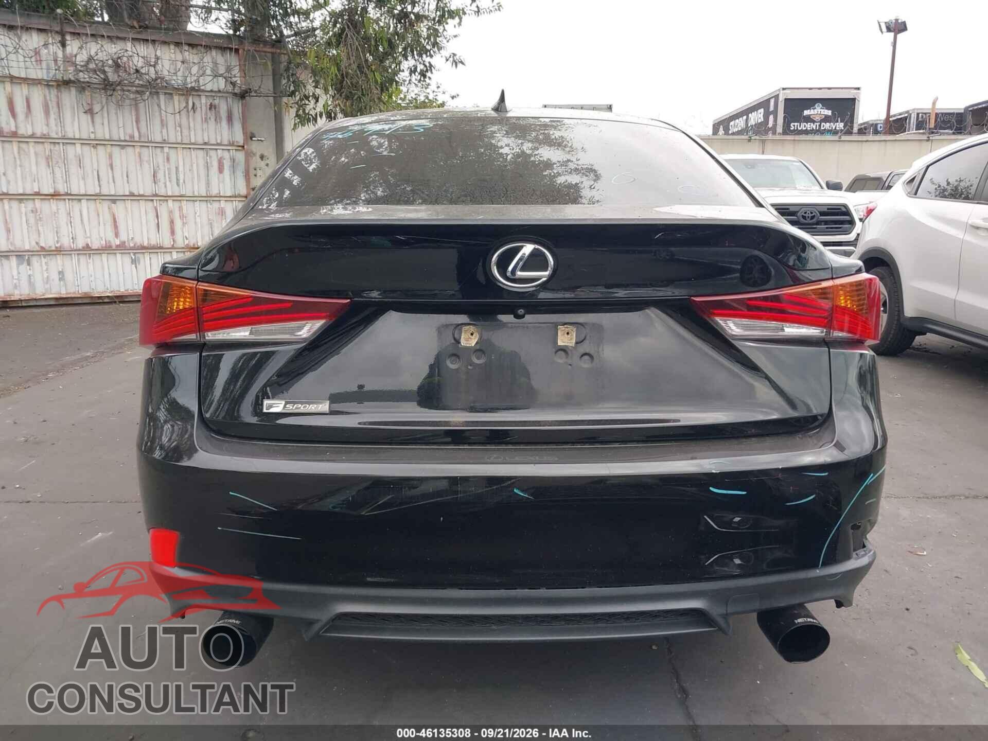 LEXUS IS 200T 2017 - JTHBA1D24H5044796